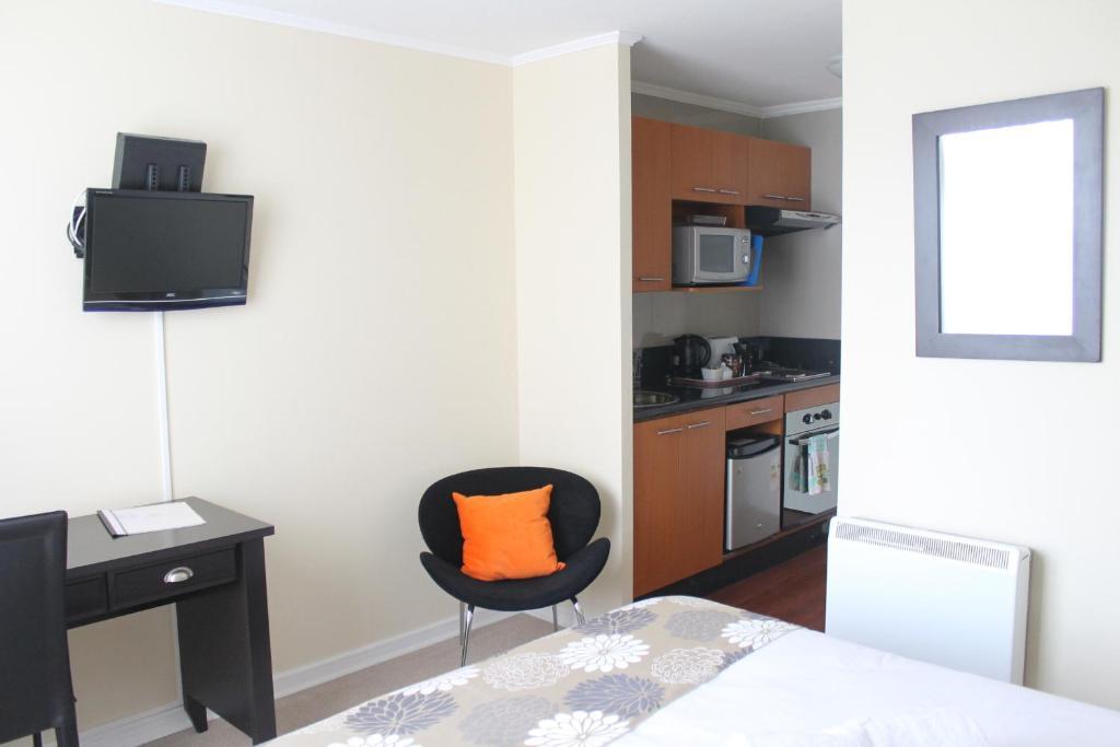 Serrano Centro Hotel - Santiago — Photos 1